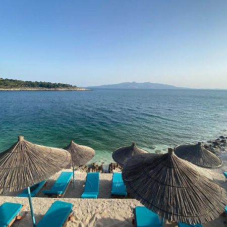 Sea Breeze Villa Саранда Экстерьер фото